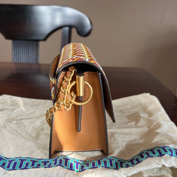 Tory Burch Robinson printed mini shoulder bag aged camellia basket weave NEW - Picture 7 of 12